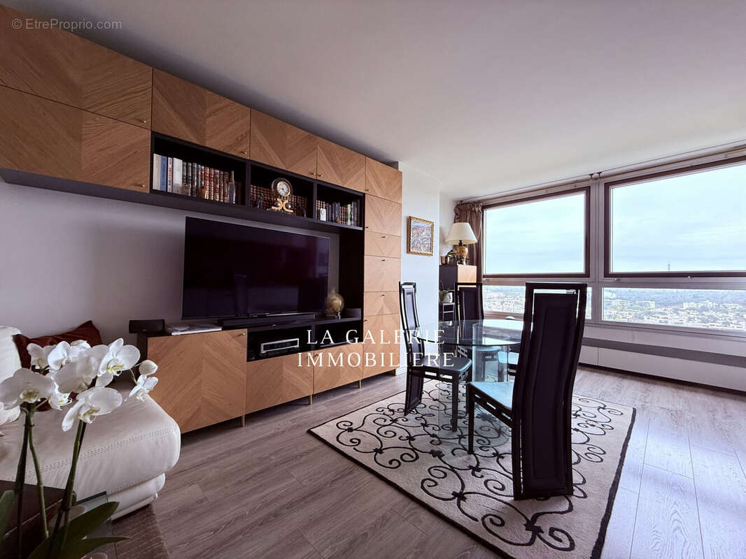 Appartement à PUTEAUX