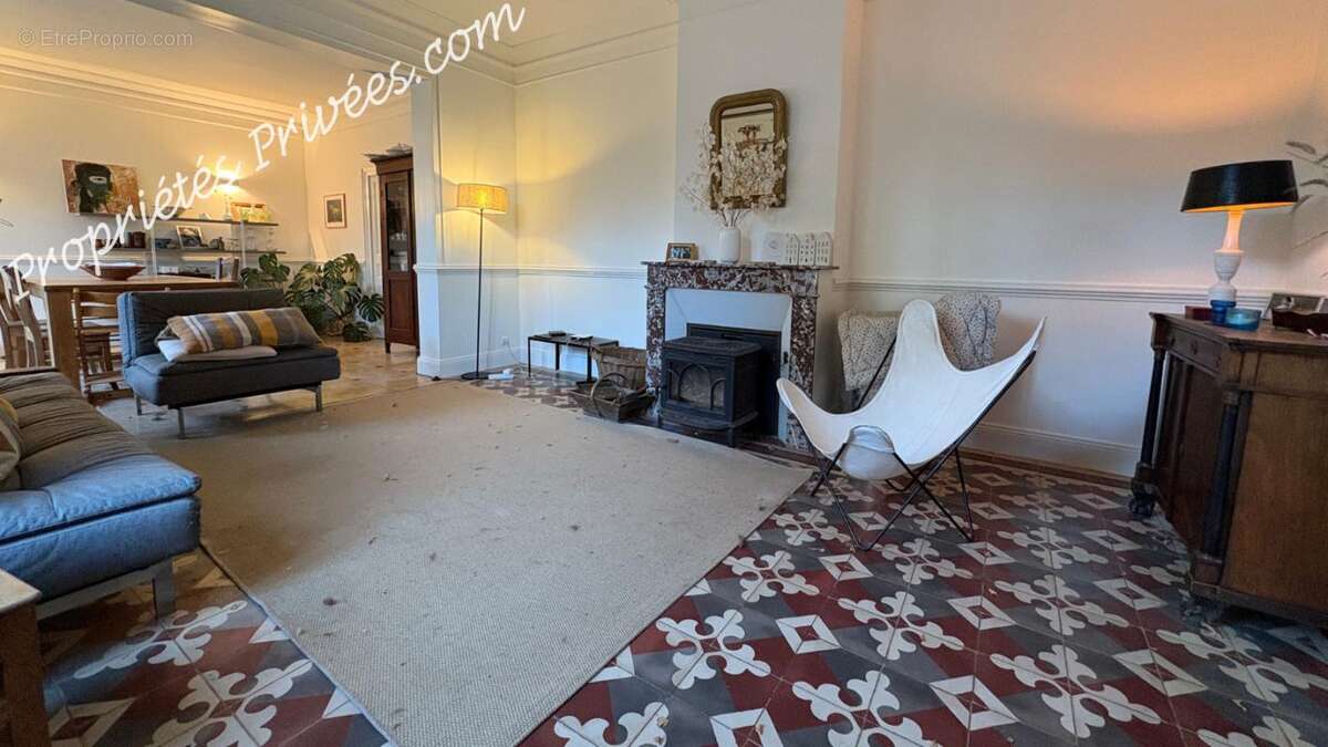 Maison à POUILLE