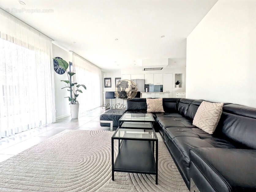 Maison à CHASSE-SUR-RHONE