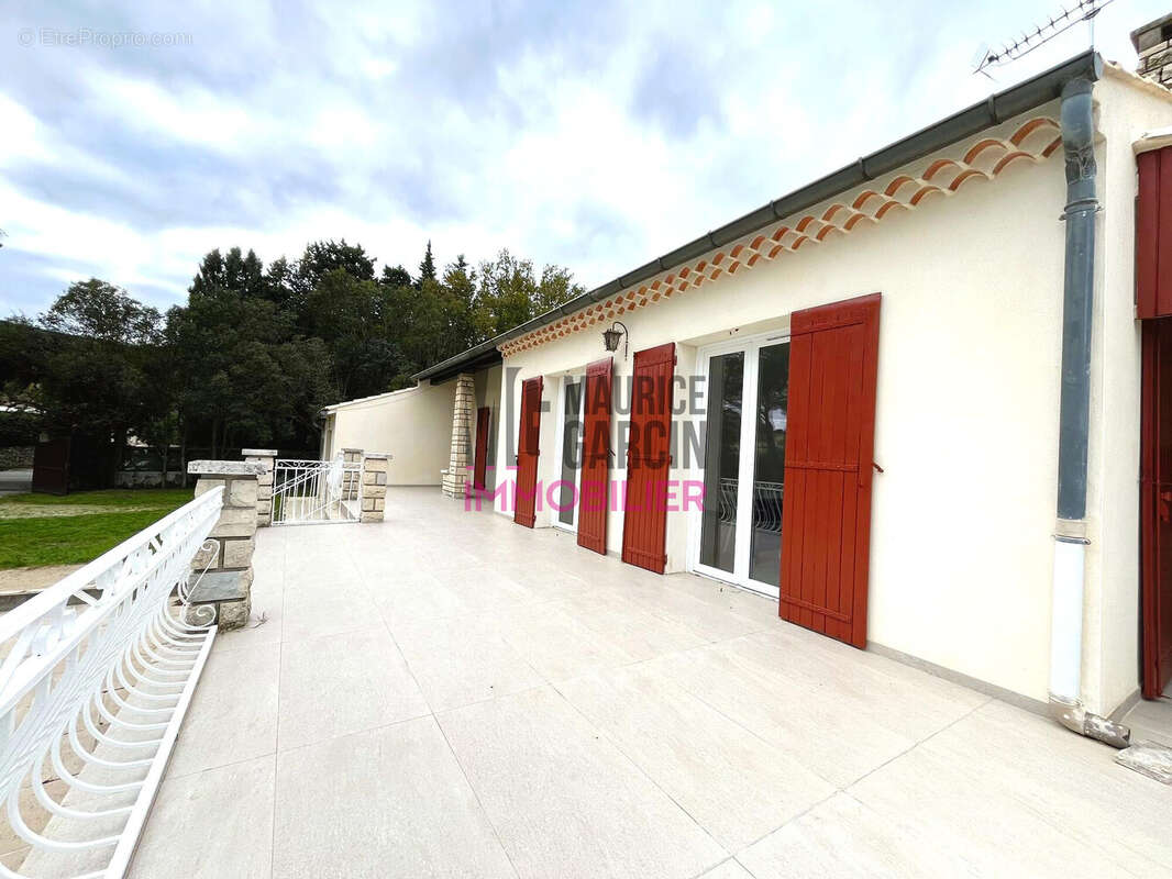 Maison à CAUMONT-SUR-DURANCE