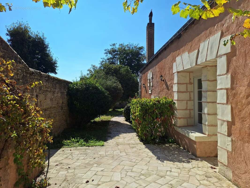 Maison à ROCHECORBON