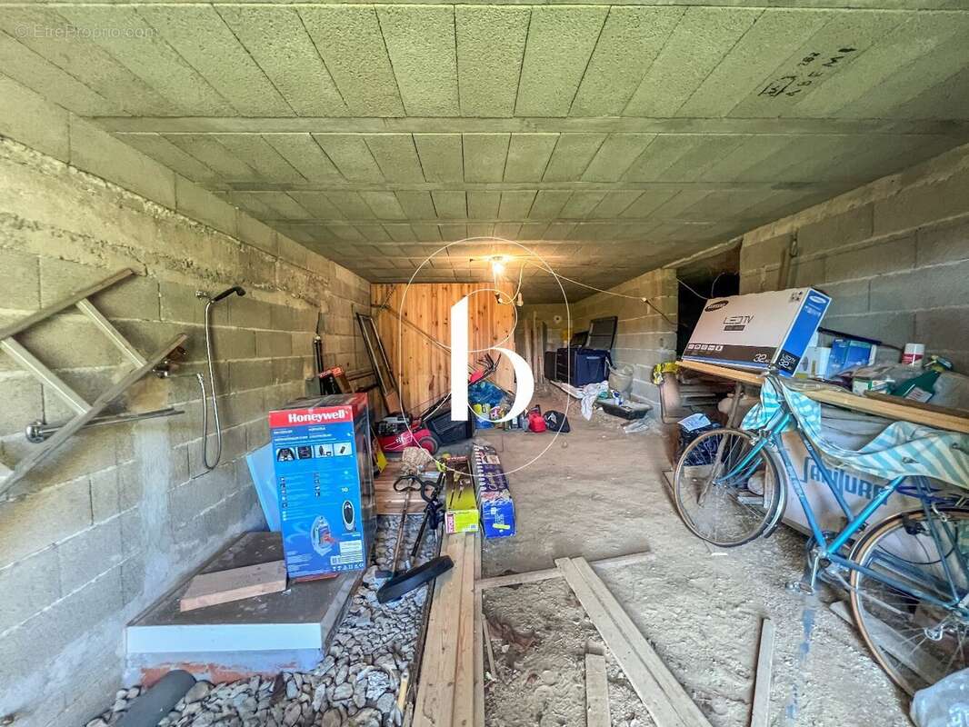 Maison à GOUDARGUES