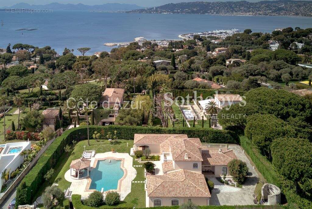 Maison à ANTIBES
