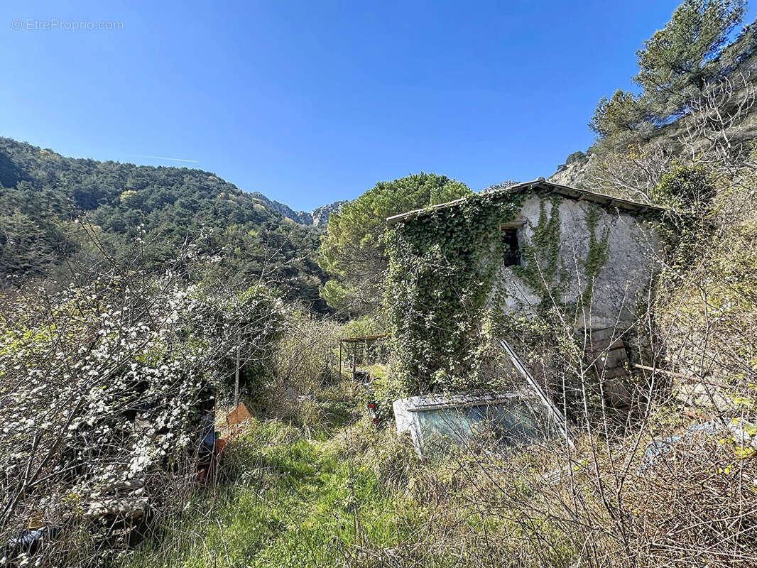 Maison à SAINTE-AGNES