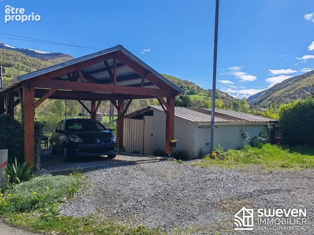 carport et débarras