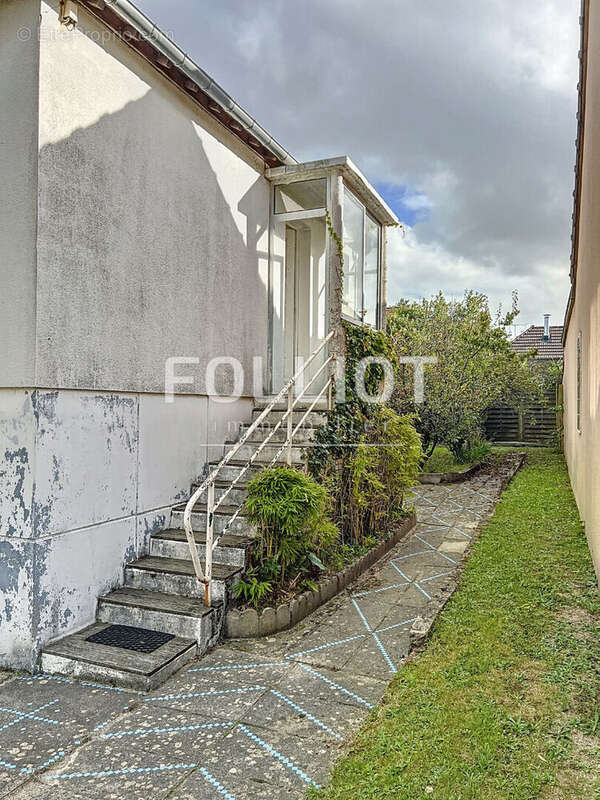 Maison à AGON-COUTAINVILLE