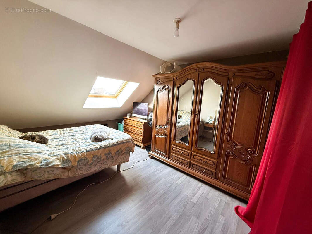 Maison à L'ISLE-SUR-LE-DOUBS