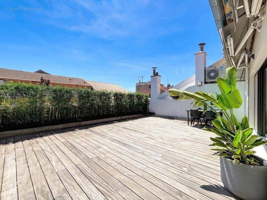 Appartement à CANNES