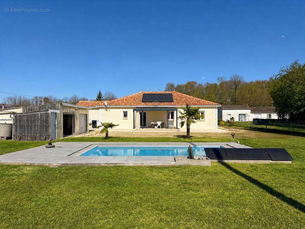 Maison à RAZAC-SUR-L'ISLE