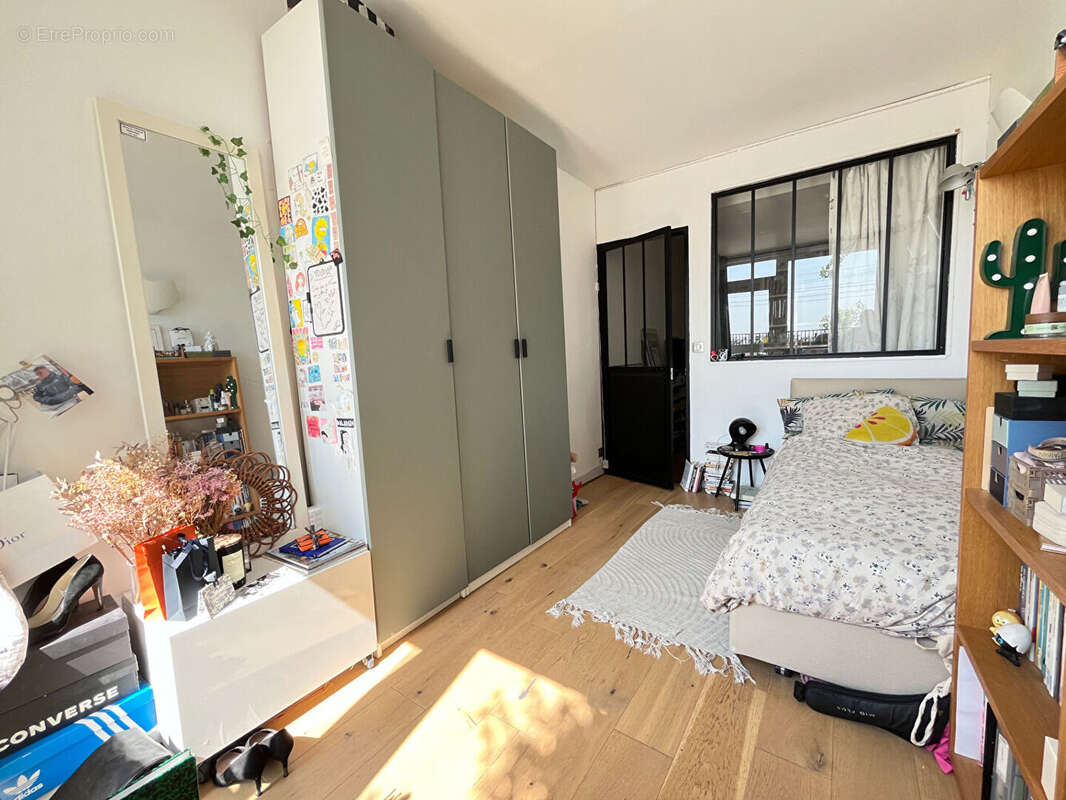 Appartement à SURESNES