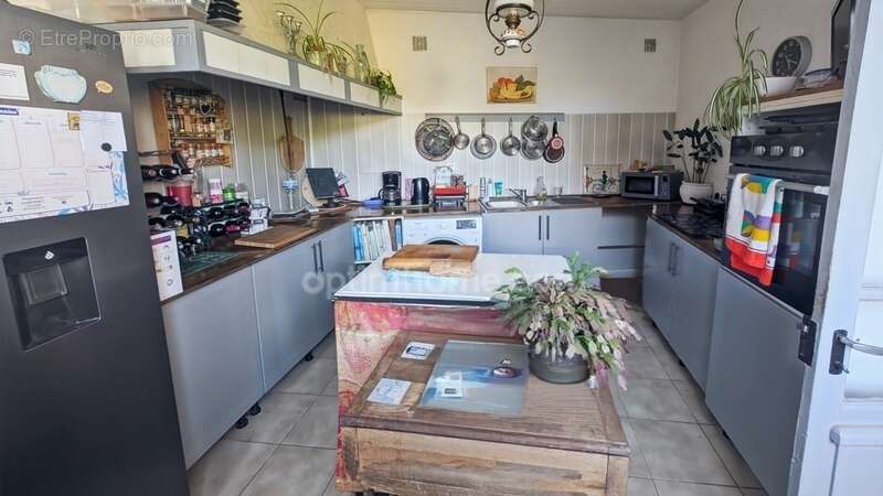 Maison à SAVIGNAC-LEDRIER