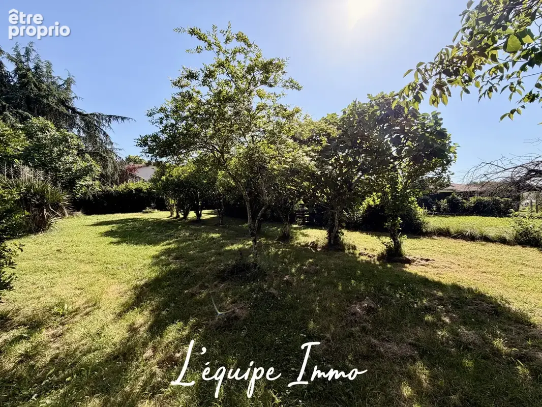 Maison familiale avec 5 chambres et grand terrain divisible - photo 16
