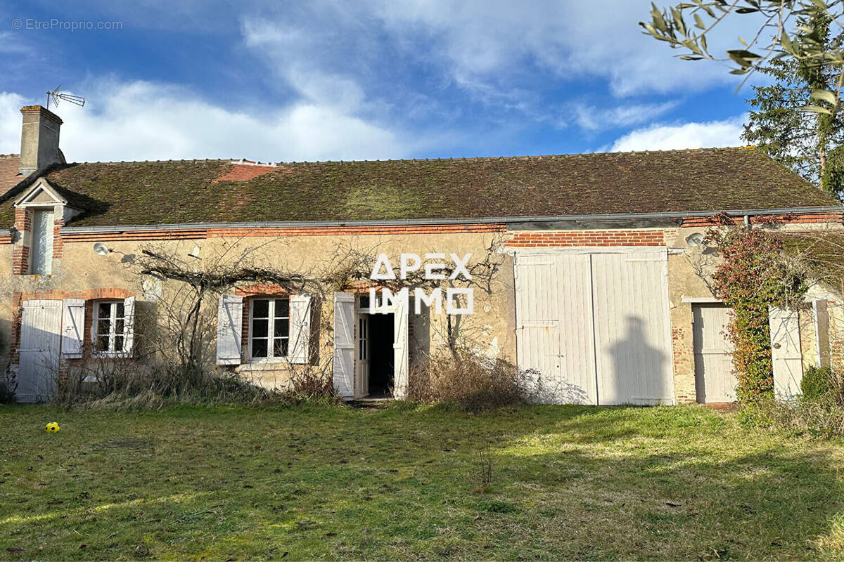 Maison à GUILLY