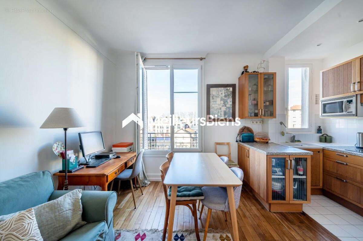 Appartement à ISSY-LES-MOULINEAUX