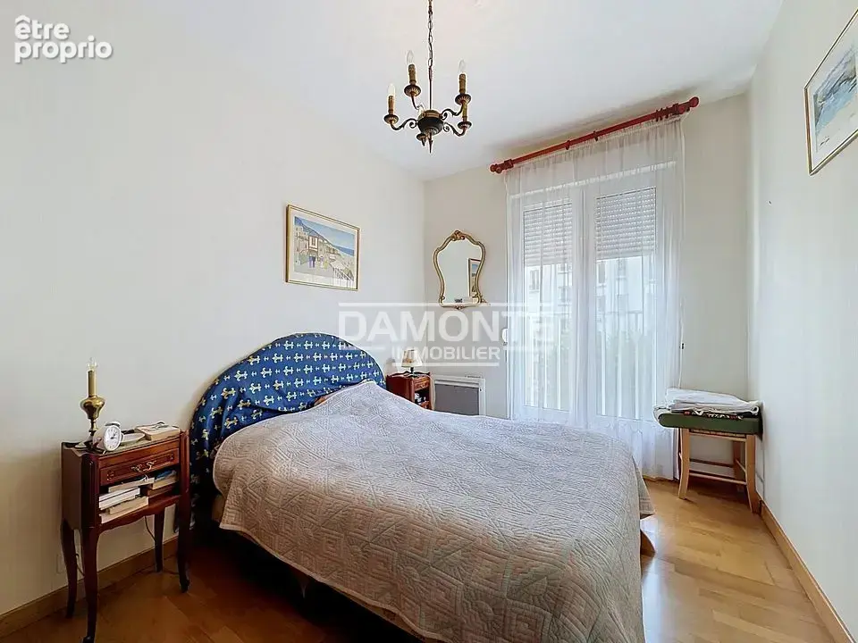 Troyes - Appartement 85m2 dans une belle copropriété avec stationnement et cave - photo 5