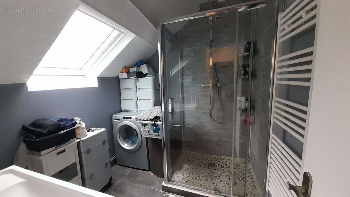 Appartement à BULLION