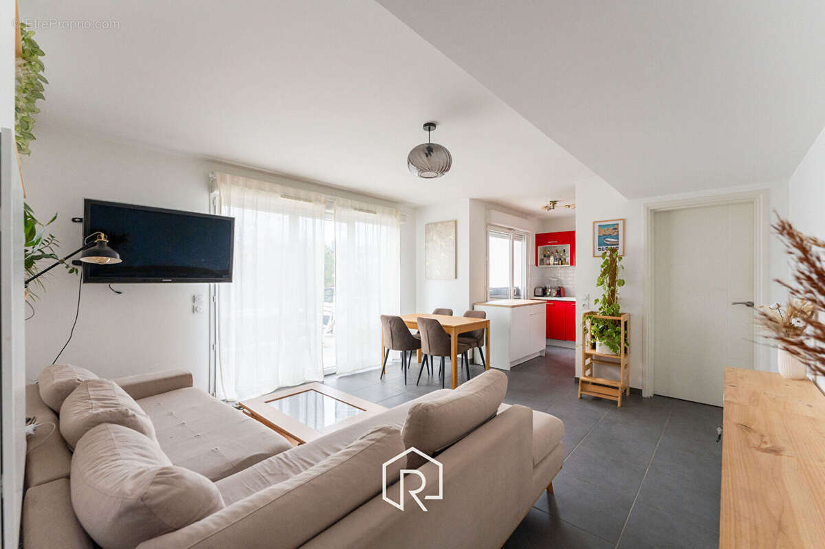 Appartement à MARSEILLE-12E