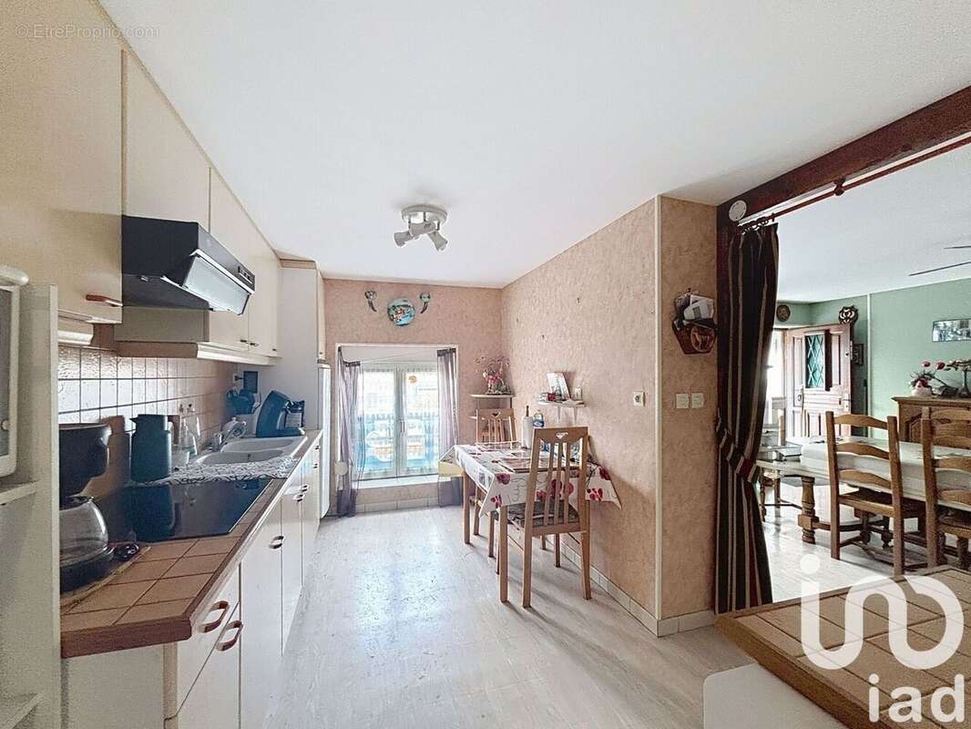 Photo 2 - Maison à SOMMEDIEUE