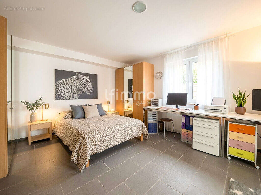 Buschwiller : Maison de Standing (255 m²) avec Rentabilité Intég - photo 10