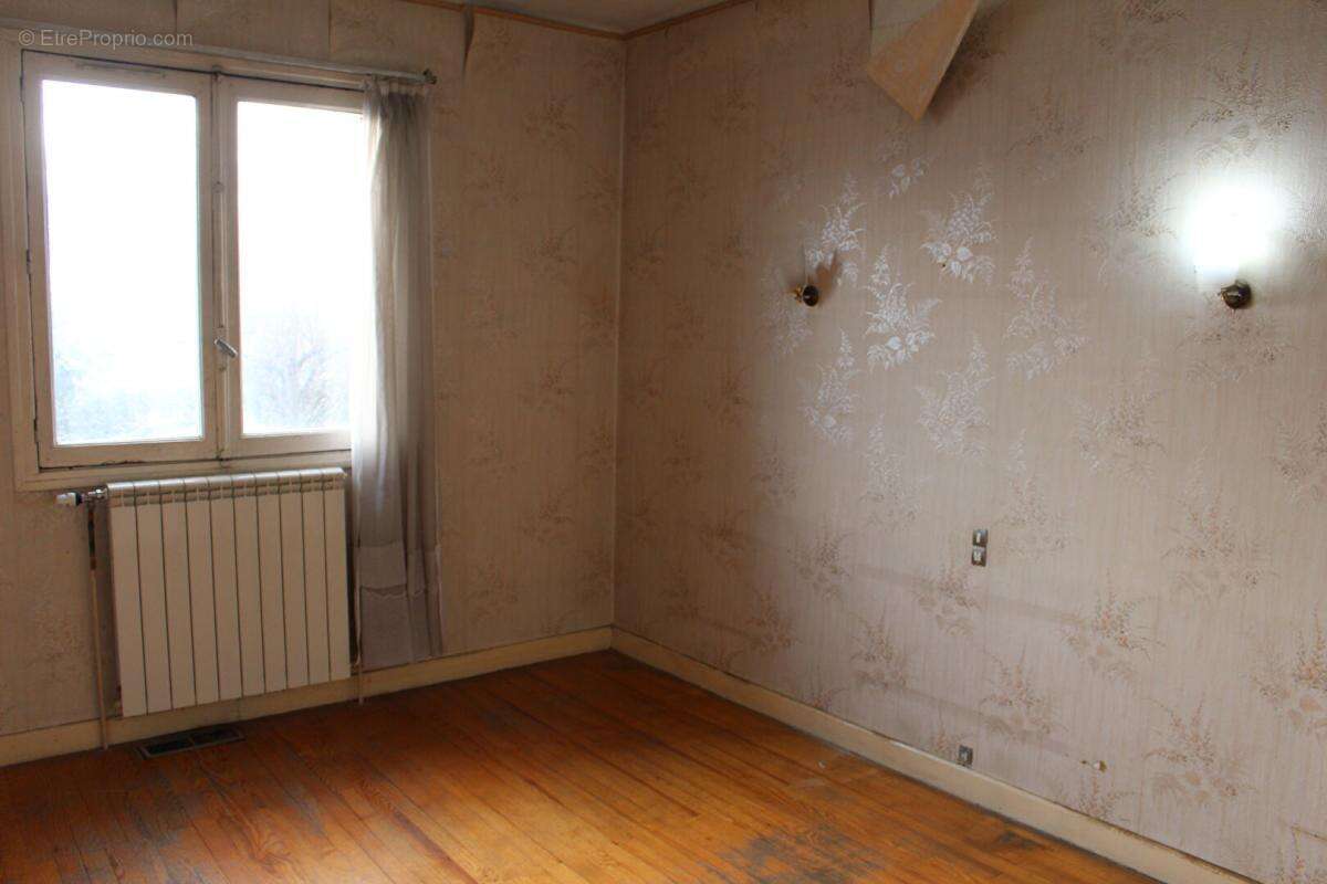 Maison à ROUSSILLON