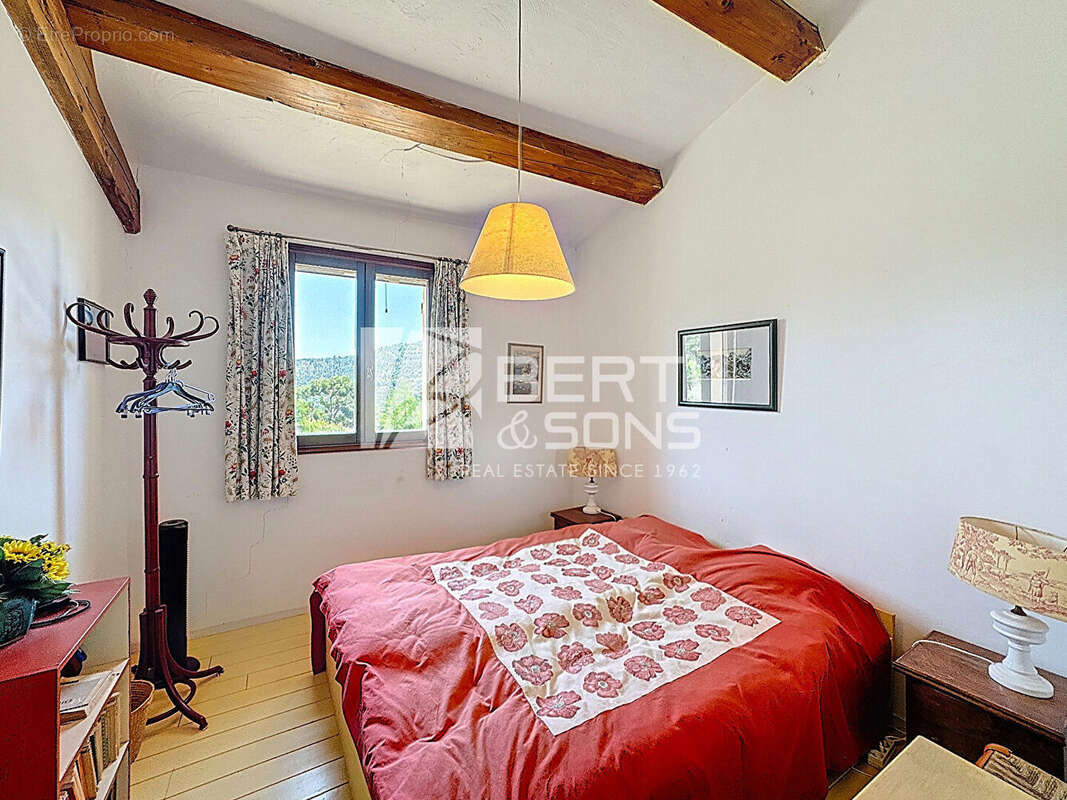 Maison à LES ADRETS-DE-L'ESTEREL