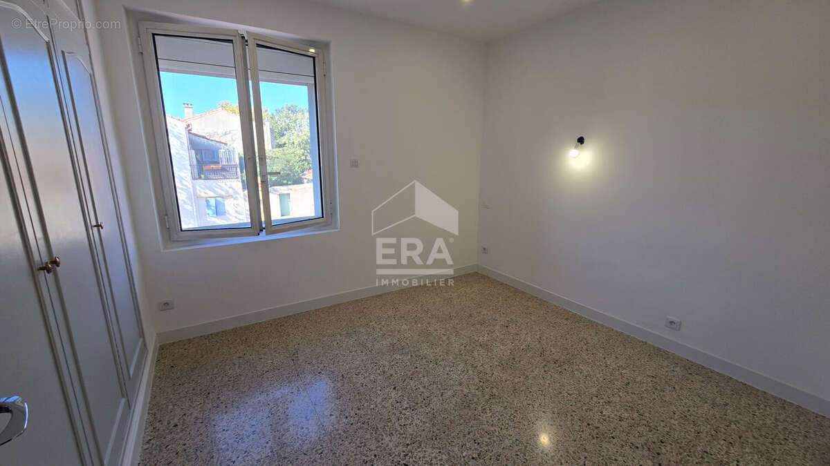 Appartement à PORT-DE-BOUC