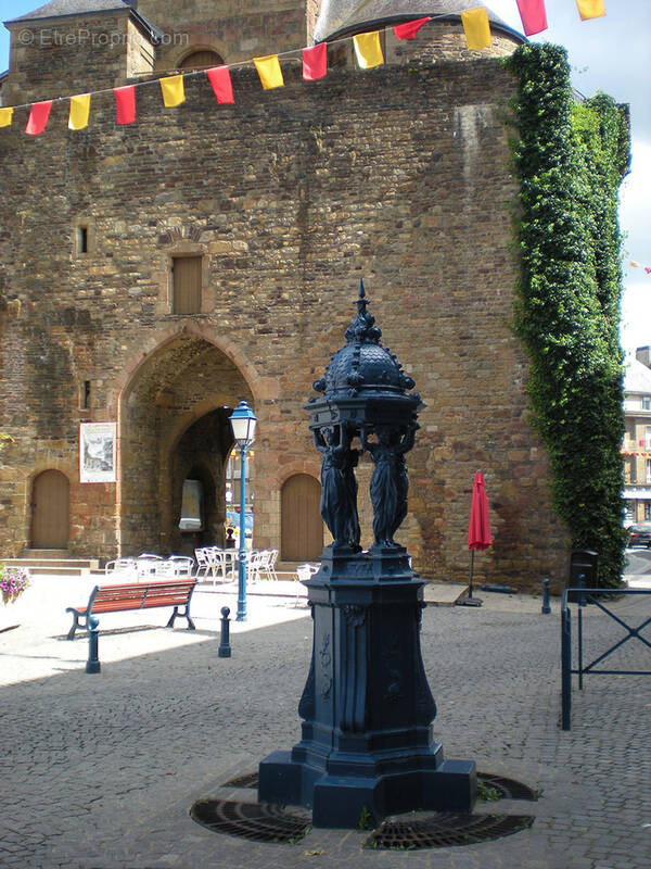 Commerce à VIRE