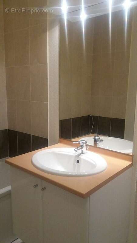 Appartement à CASTELGINEST