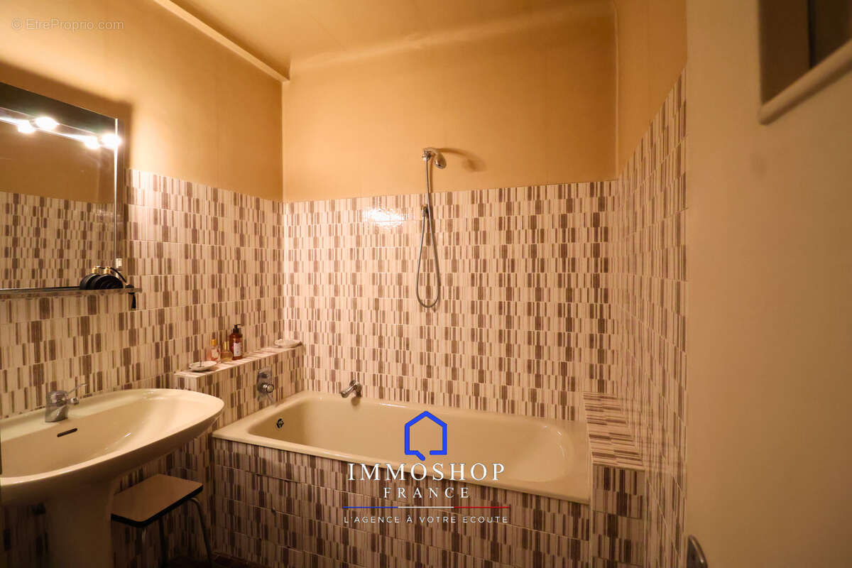 Appartement à MARSEILLE-13E