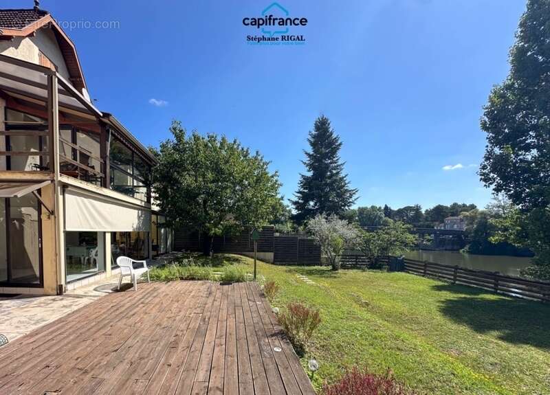 Maison à MONSEMPRON-LIBOS