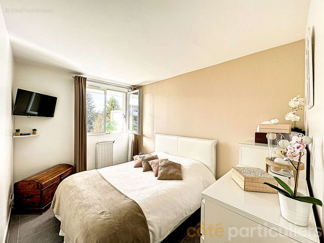 Appartement à SAINT-MAUR-DES-FOSSES