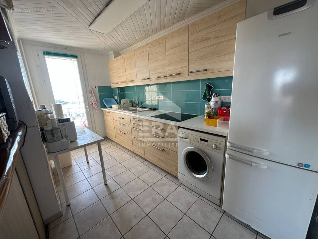 Appartement à PORT-DE-BOUC