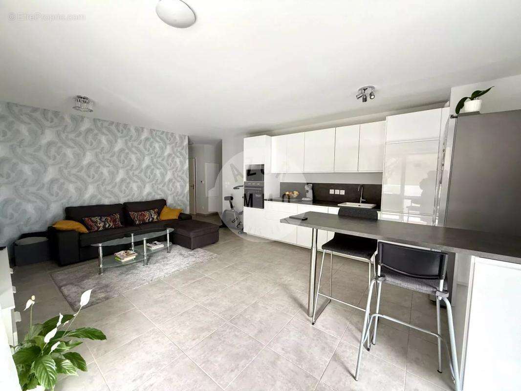 Appartement à MARSEILLE-10E