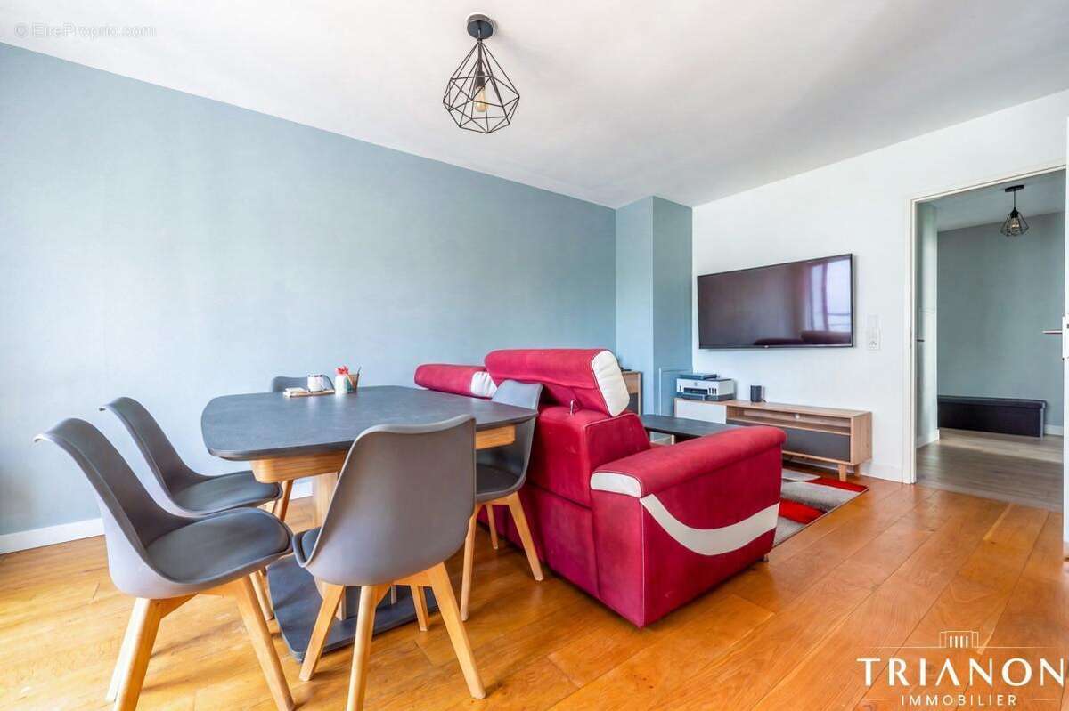 Appartement à SURESNES