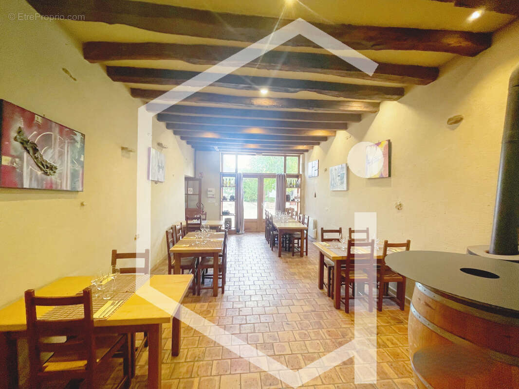 Commerce à VERDIGNY