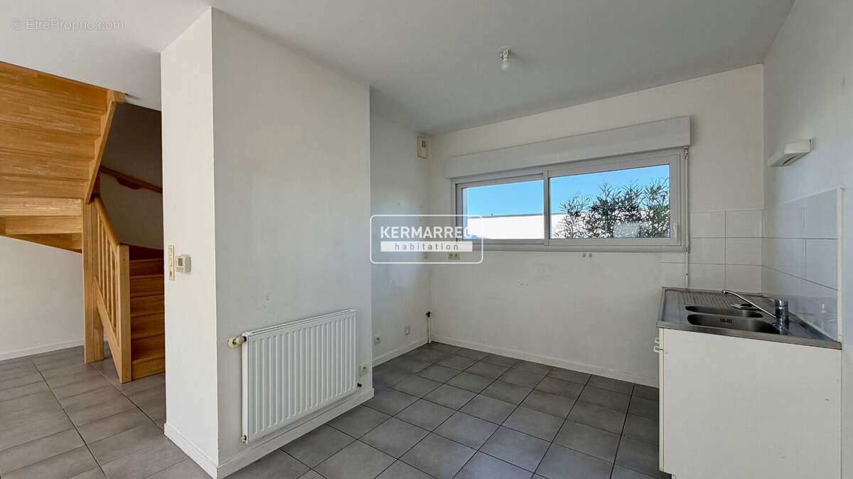 Maison à SAINTE-LUCE-SUR-LOIRE