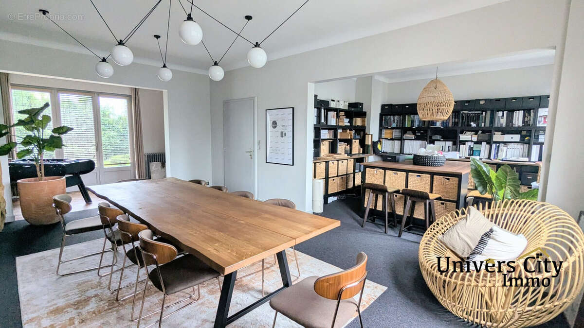 Maison à SAINT-SEBASTIEN-SUR-LOIRE