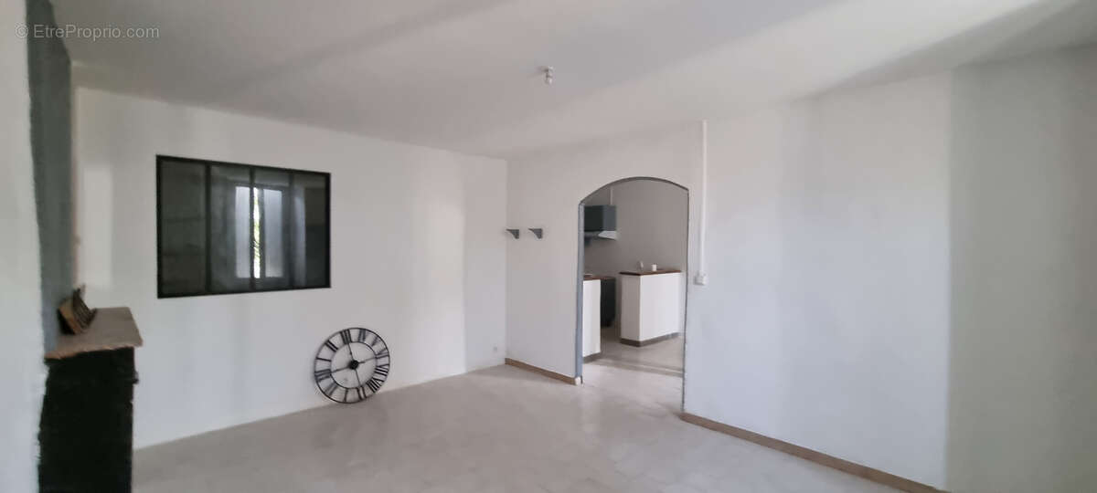 Appartement à GANGES