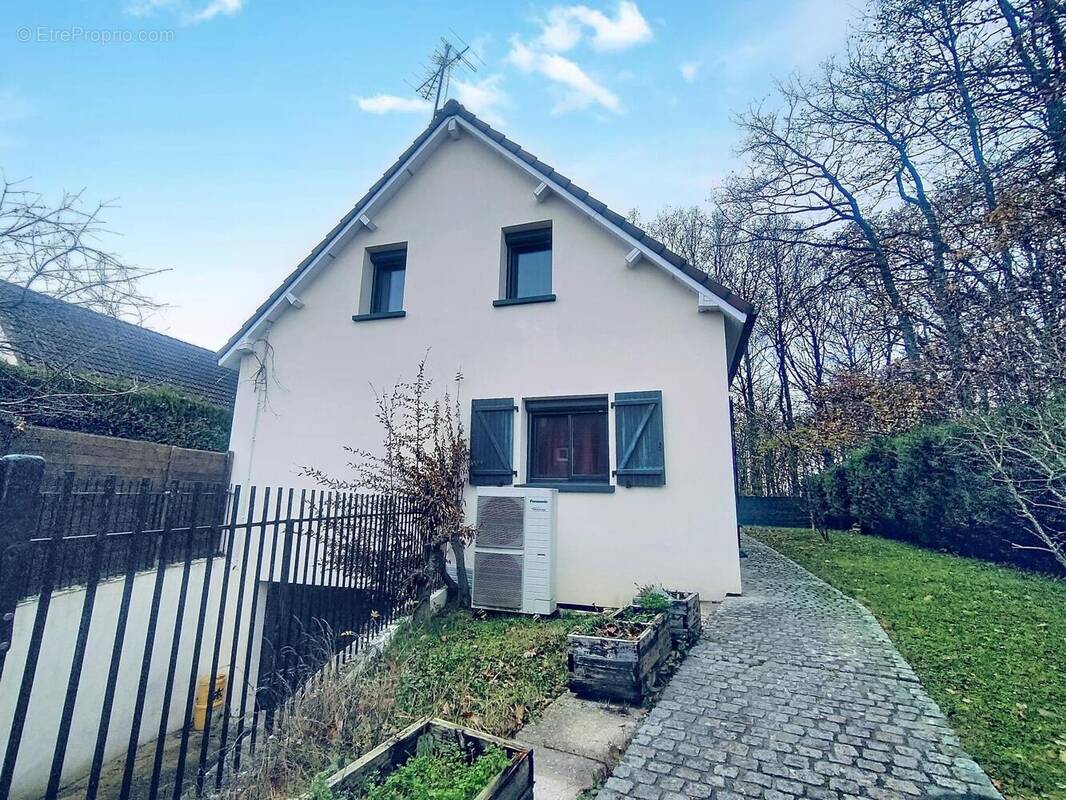 Photo 1 - Maison à EVREUX