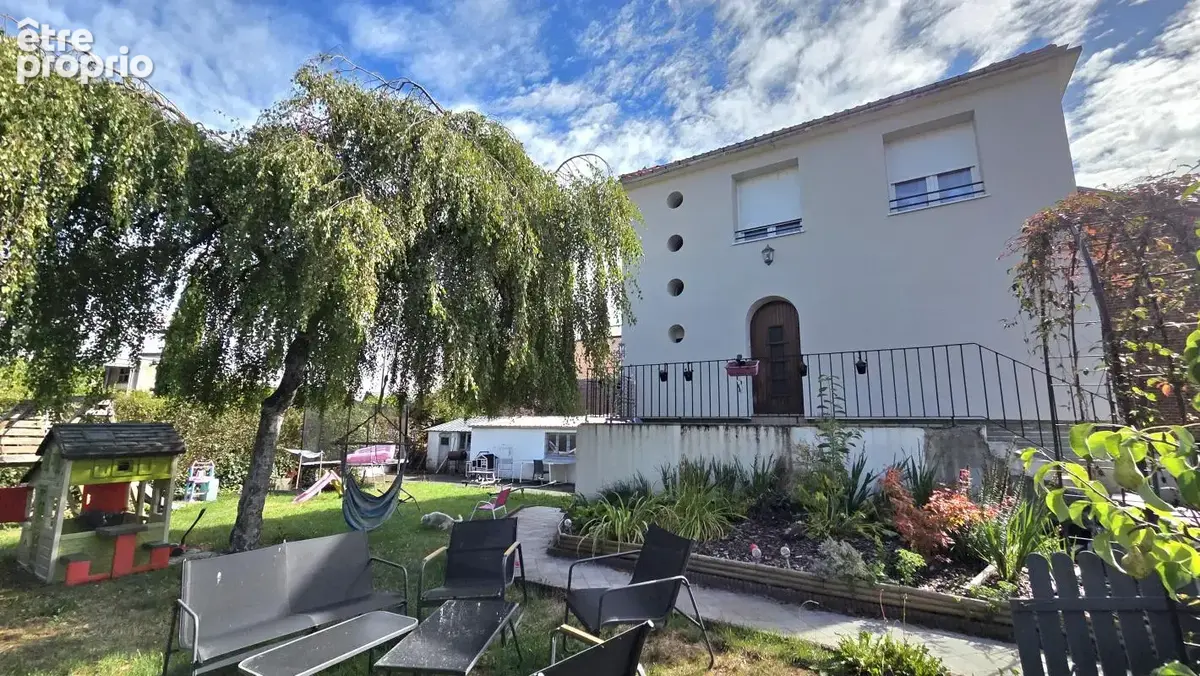 Photo Maison à Hirson au prix de 153 000€