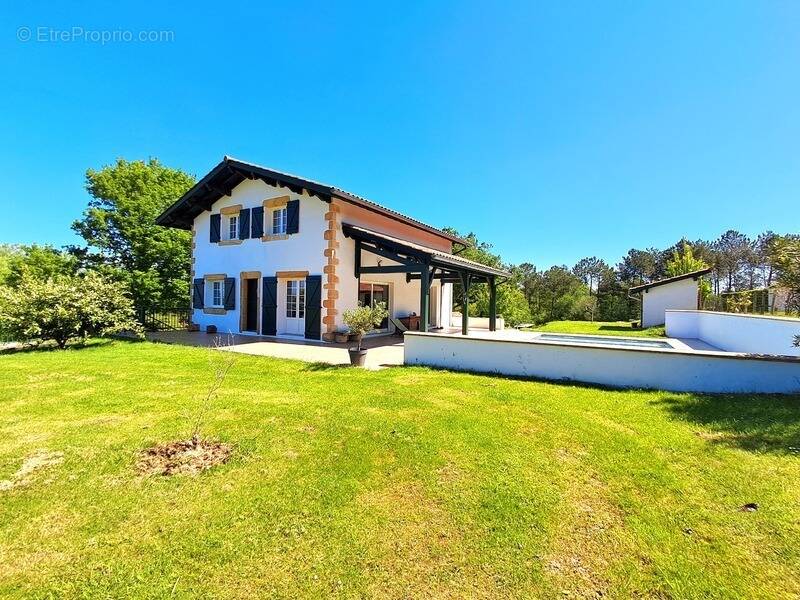 Maison à VILLEFRANQUE