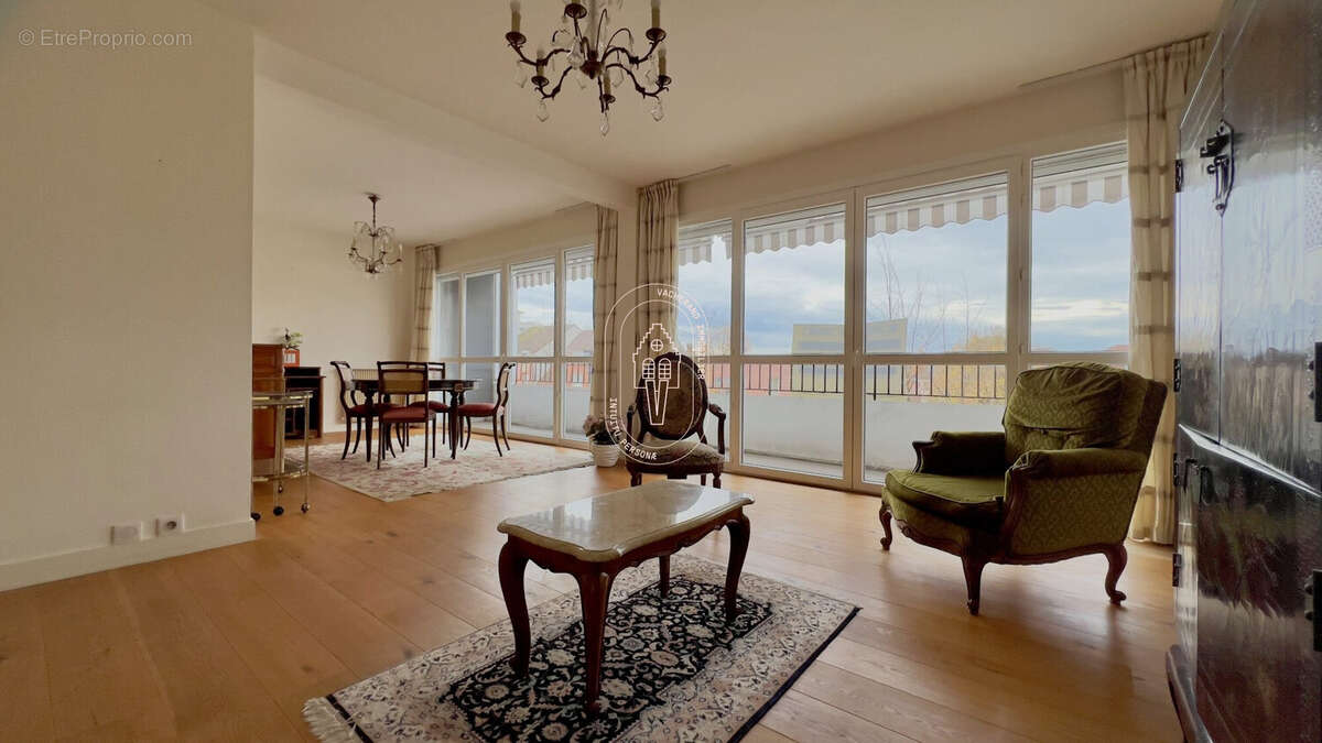 Appartement à MARCQ-EN-BAROEUL