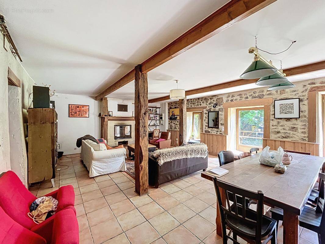 Maison à HEDE