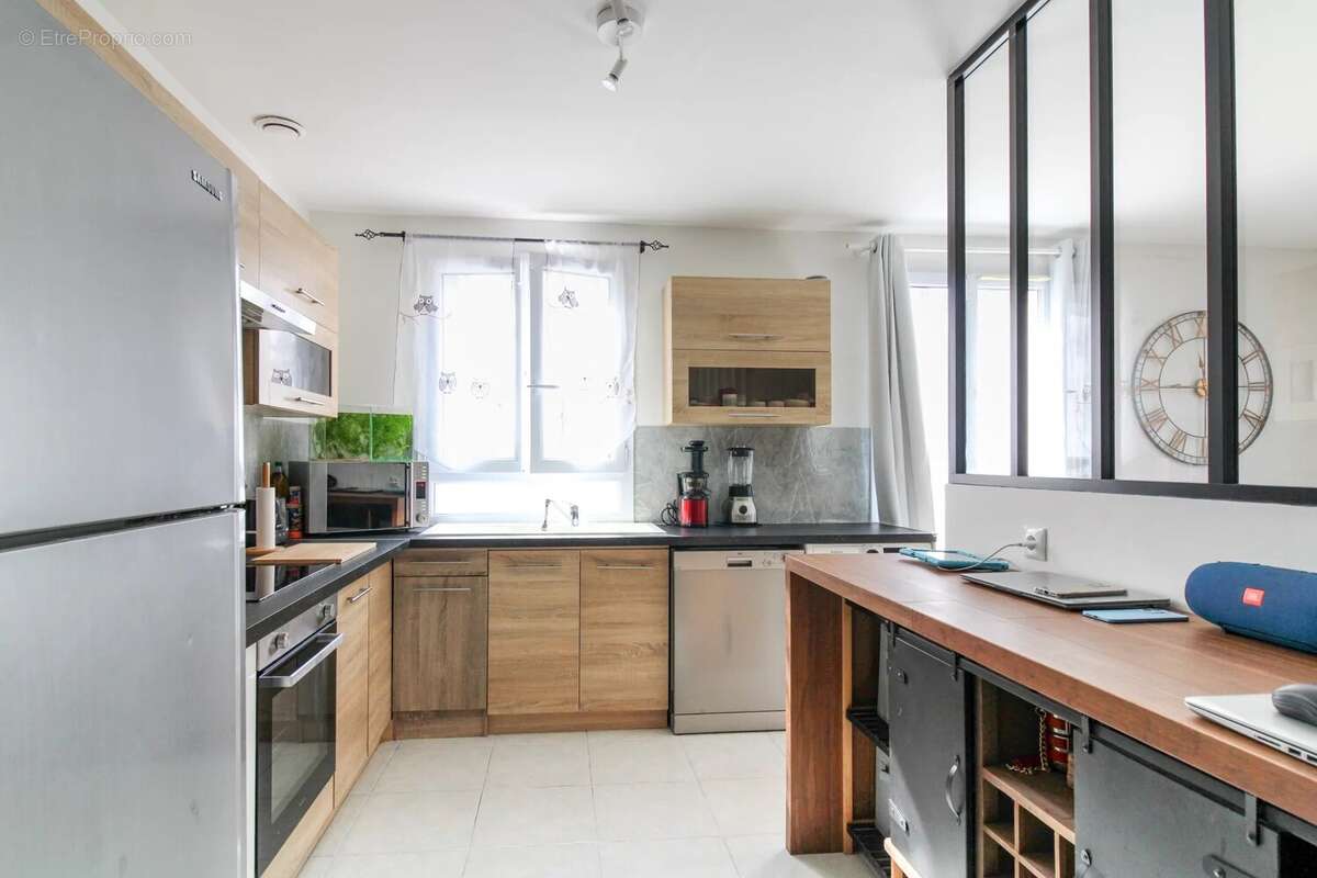 Maison à LA TOUR