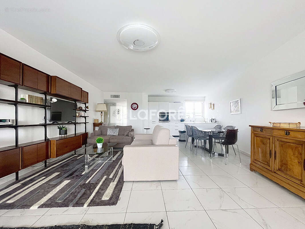 Appartement à SAINT-CYPRIEN