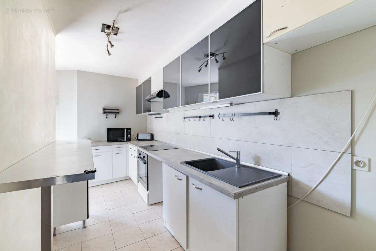 Appartement 3 pièces de 74 m² à Sèvres - photo 8