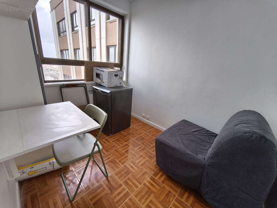 Photo 4 - Appartement à PARIS-19E