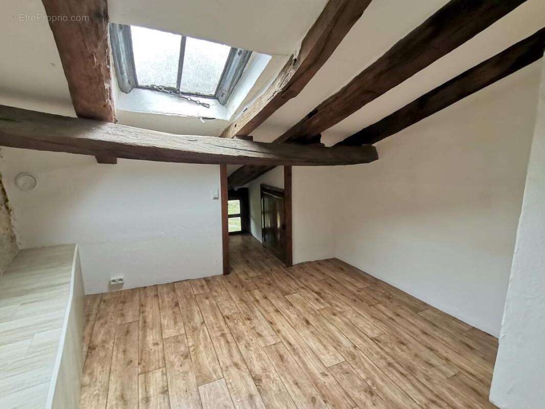 Maison 110 m² à Cancon  - photo 14