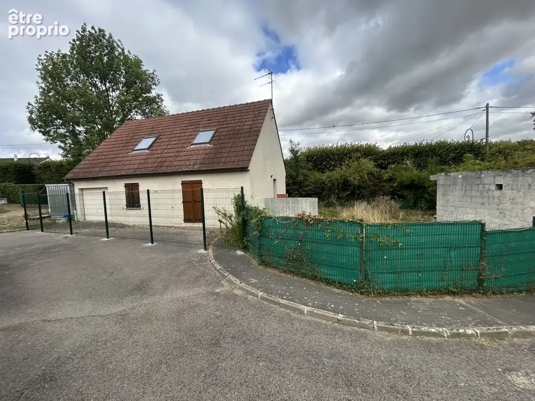 Maison à CLAYE-SOUILLY
