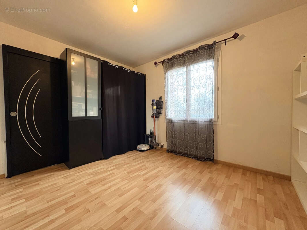Saint-viaud - 4 chambres et un bureau - maison familiale - photo 14